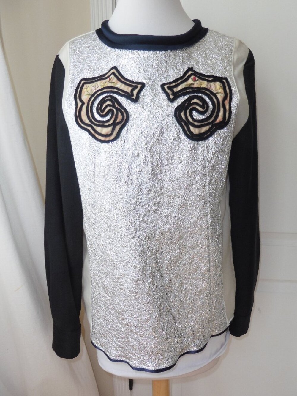 Ter Et Bantine Italy Ultra Rare Runway Silver Color-block Embroidered Top IT42 M